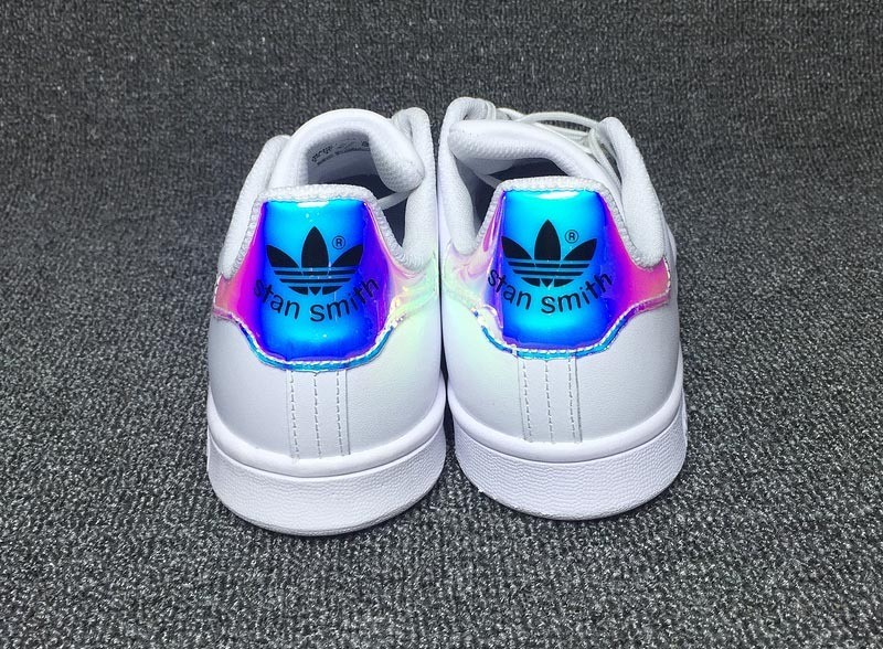 adidas stan smith holographique